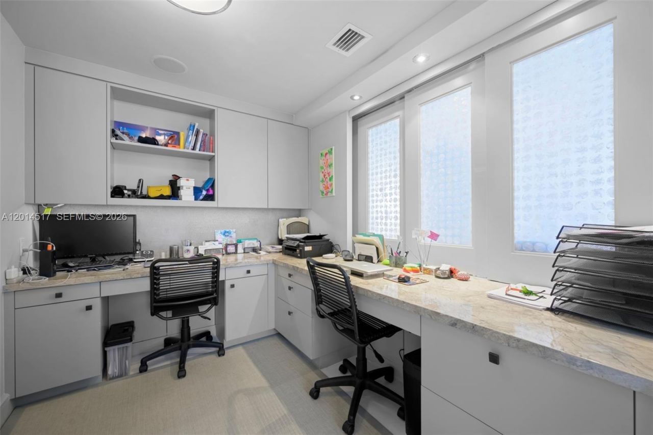 18201 Collins Ave, Unit 4901, Sunny Isles Beach, FL 33160 Photo