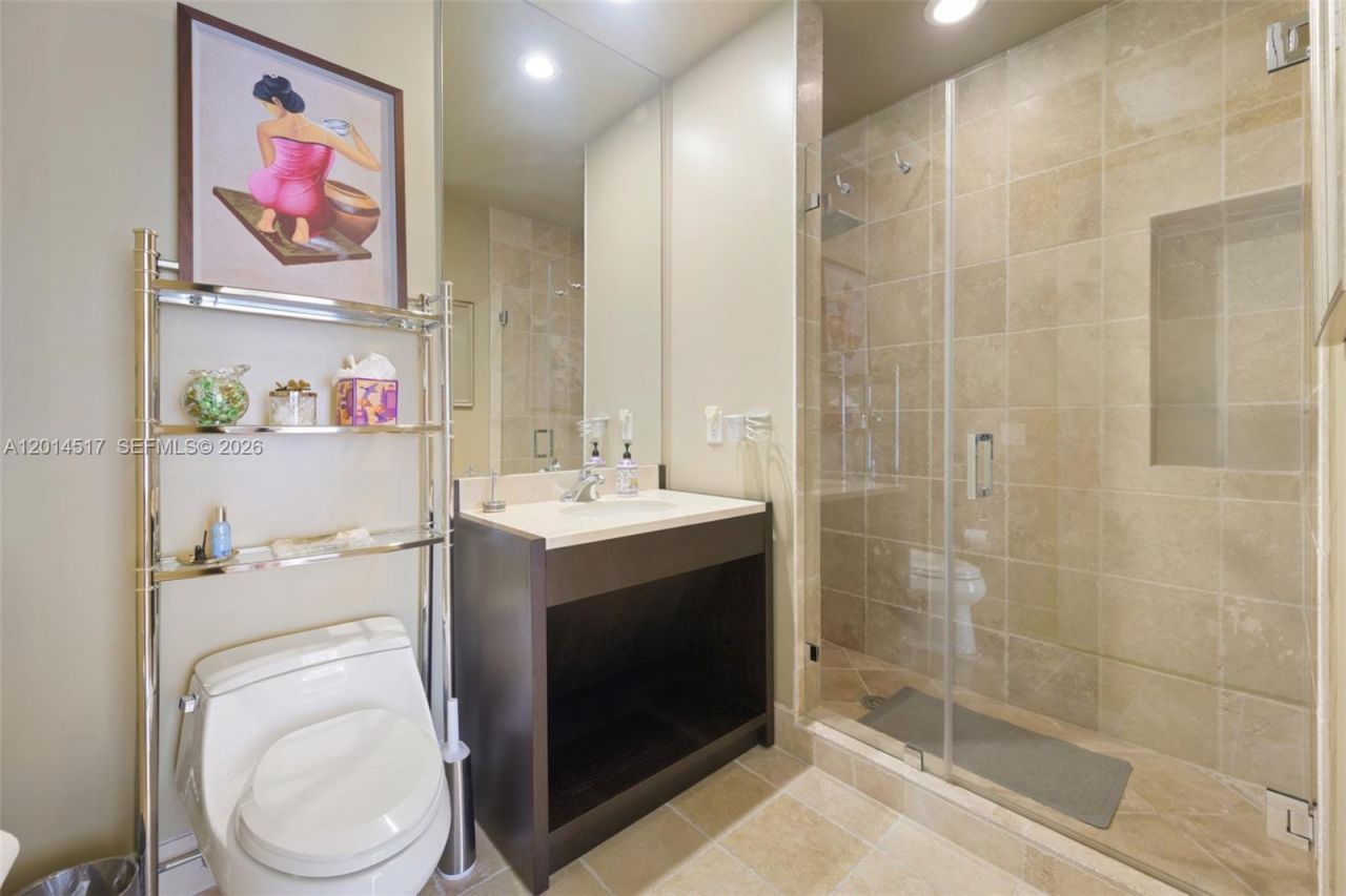 18201 Collins Ave, Unit 4901, Sunny Isles Beach, FL 33160 Photo