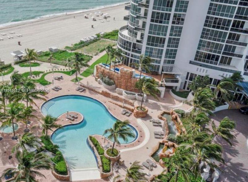 18201 Collins Ave, Unit 4901, Sunny Isles Beach, FL 33160 Photo