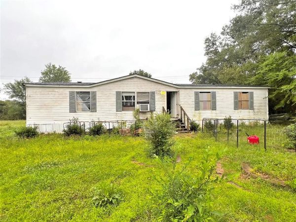 515 Crooked Trail, Waskom, TX 75692
