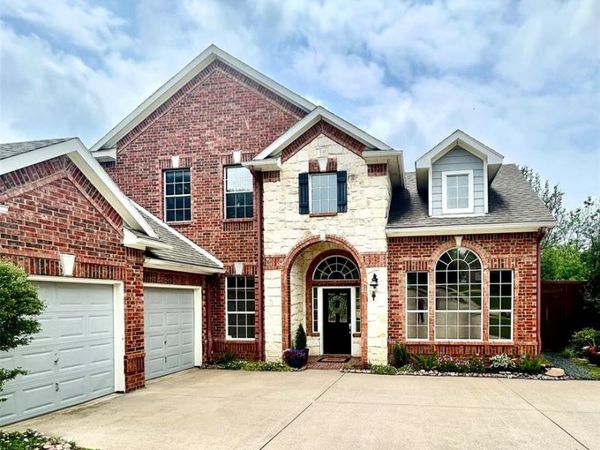2402 Indian Trail, Rowlett, TX 75088