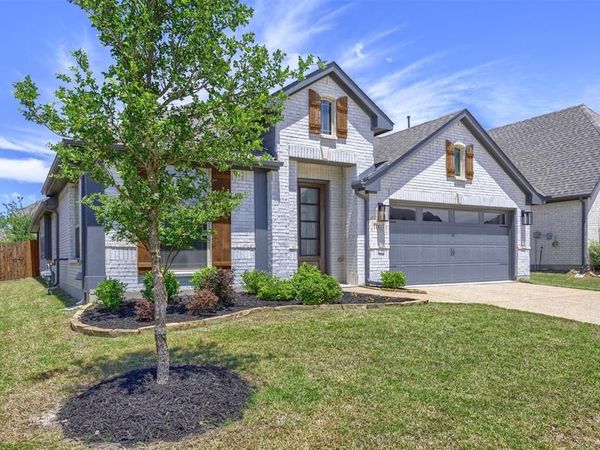 1003 Pecan Glen Drive, Melissa, TX 75454