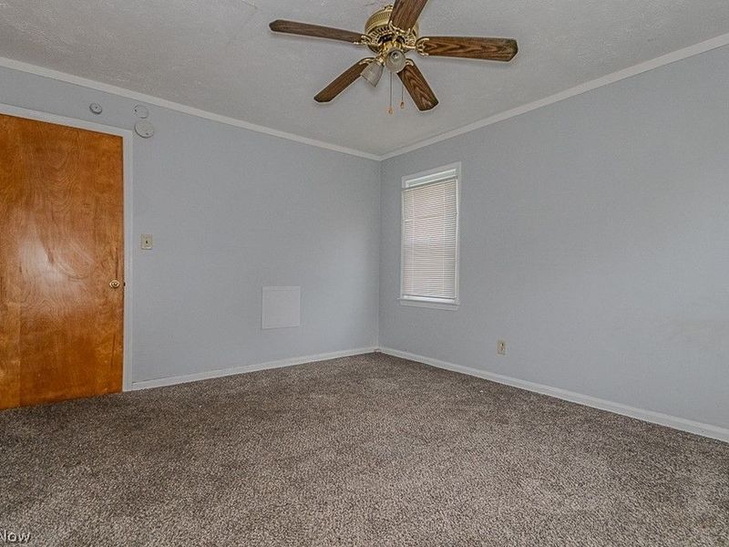 3694 Grosvenor Road, Cleveland Heights, OH 44118 Photo 18