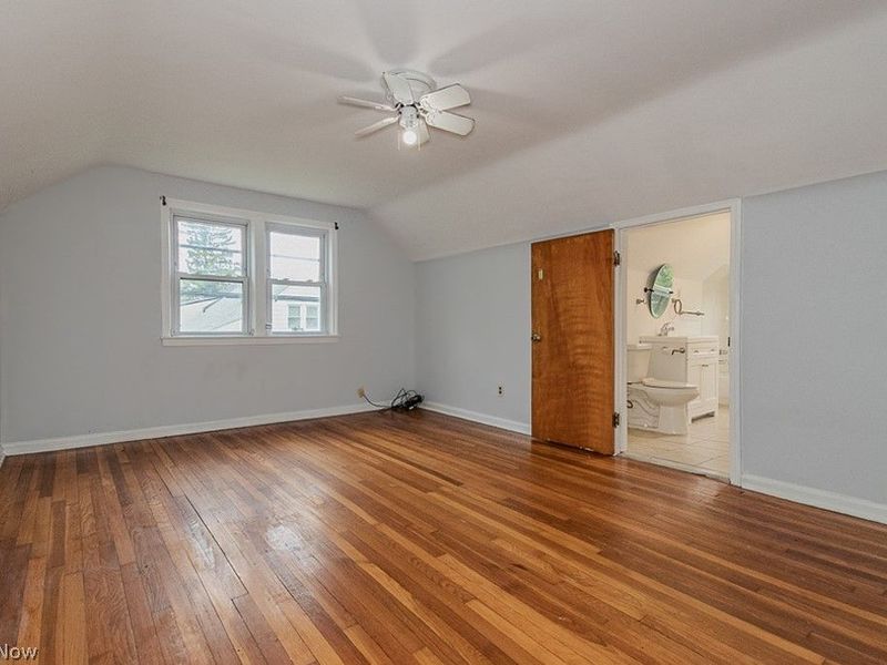 3694 Grosvenor Road, Cleveland Heights, OH 44118 Photo 20