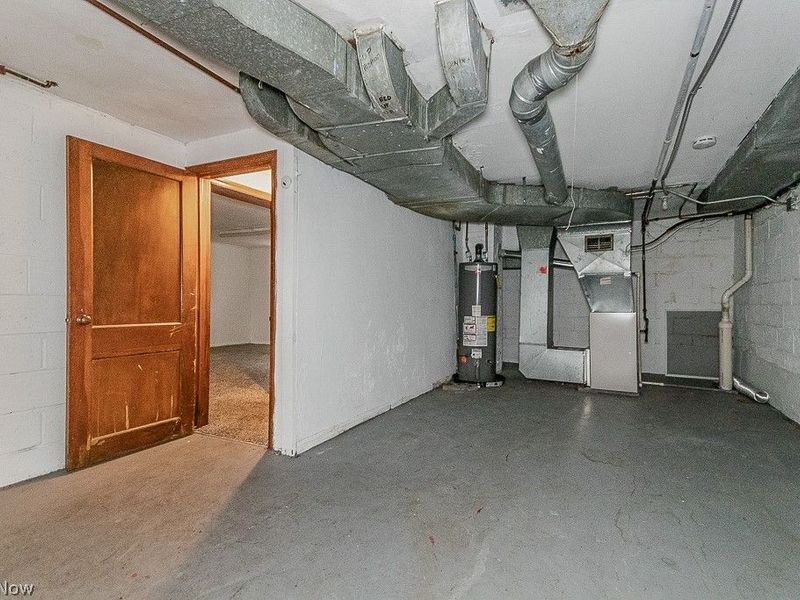 3694 Grosvenor Road, Cleveland Heights, OH 44118 Photo 25
