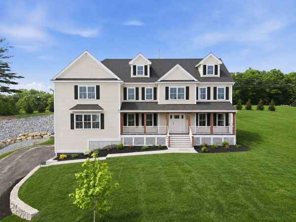 16 Couture Way, Middleton, MA 01949