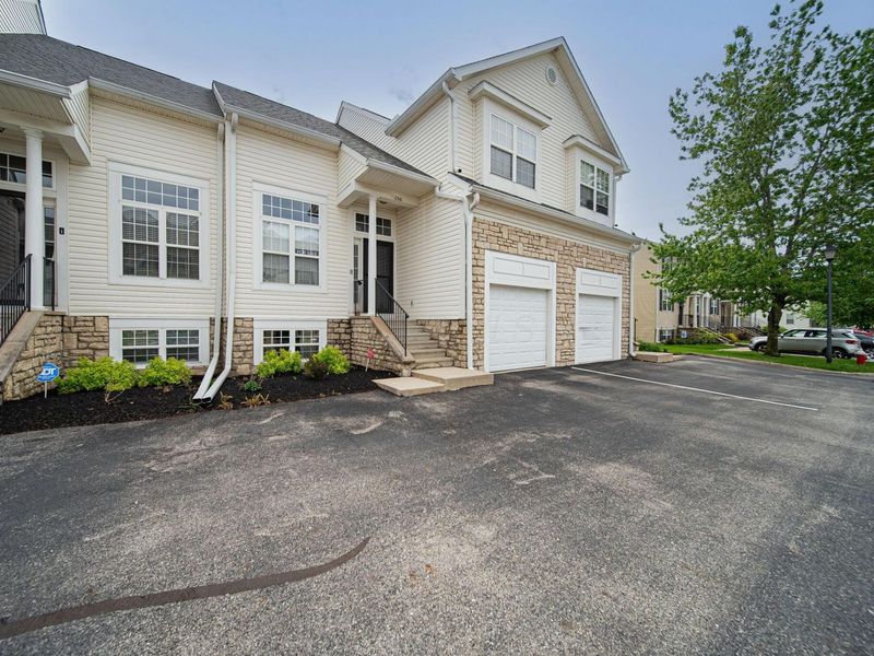 350 Preswicke Mill, Blacklick, OH 43004 Photo 3