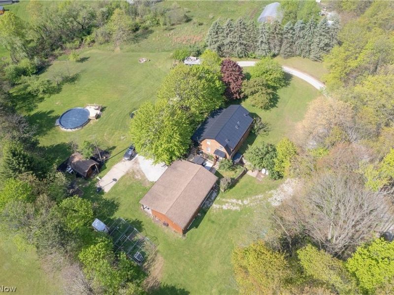 4897 Chestnut Drive, Kent, OH 44240 Photo 5
