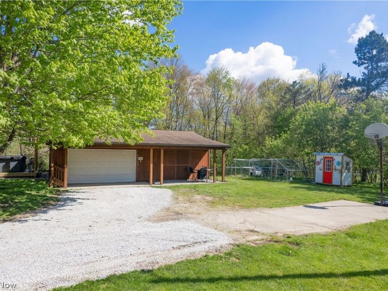 4897 Chestnut Drive, Kent, OH 44240 Photo 7
