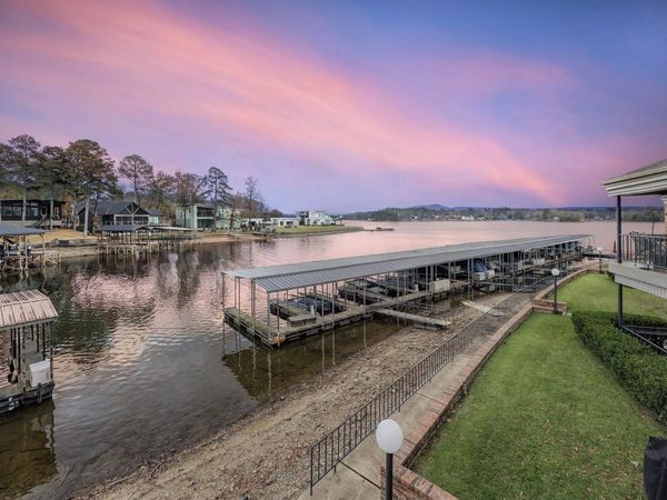 1201 Lakeshore Dr #52, Hot Springs, AR 71913