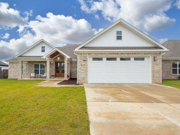 2319 Pleasant Cove Drive , Conway, AR 72034