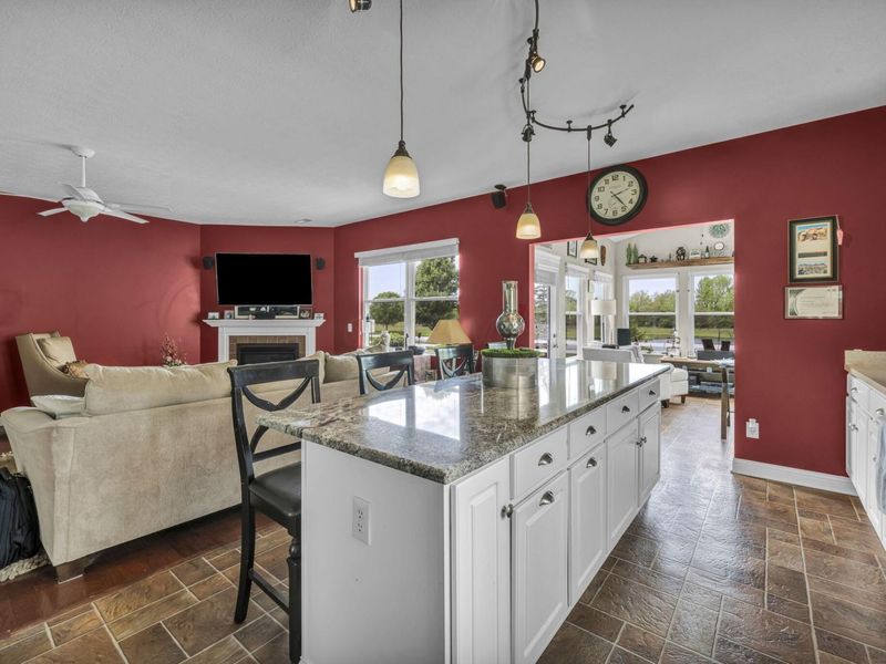6838 Bigerton Bend, Canal Winchester, OH 43110 Photo 10