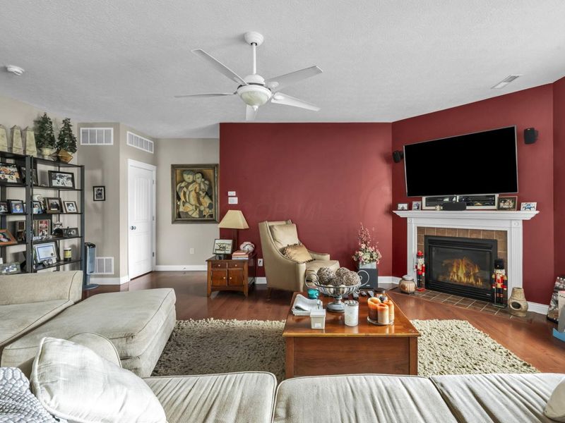 6838 Bigerton Bend, Canal Winchester, OH 43110 Photo 5