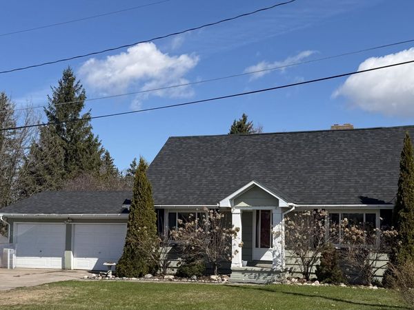 618 Washington WAY, Sault Ste Marie, MI 49783