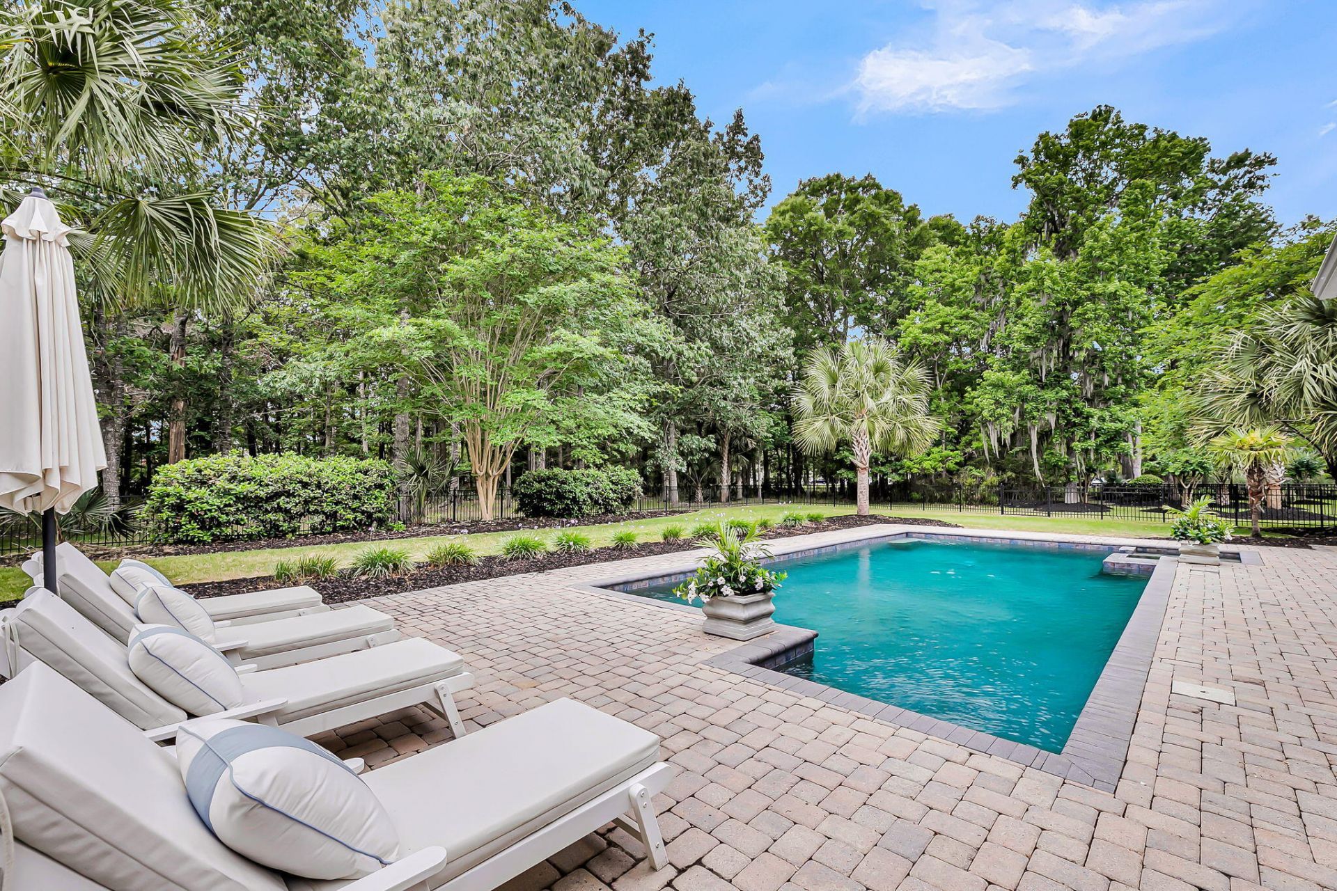 2205 Old Jay Lane Photo 4