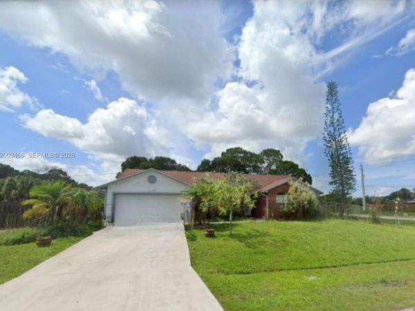 1198 SW Ingrassina Ave, Port St. Lucie, FL 34953