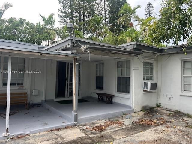 732 Moffett , Unit 4A, Hallandale Beach, FL 33009 Photo