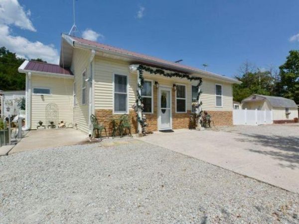 293 Dora Lane, Hollister, MO 65672