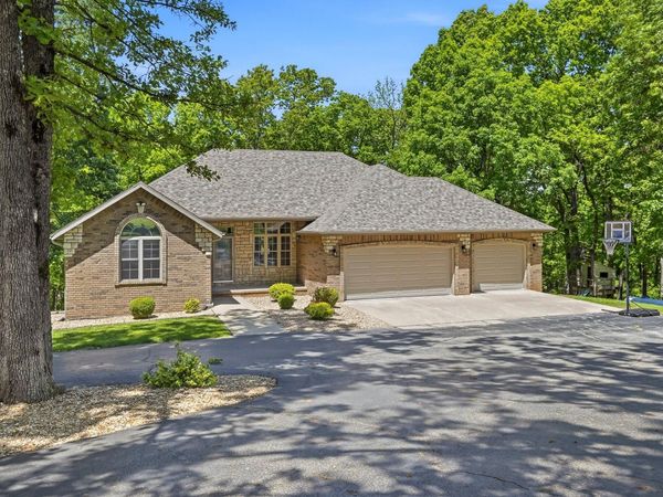 200 Ridgefield Court , Ozark, MO 65721