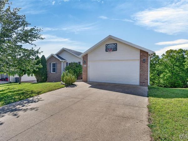 213 Settlers Pass , Waynesville, MO 65583
