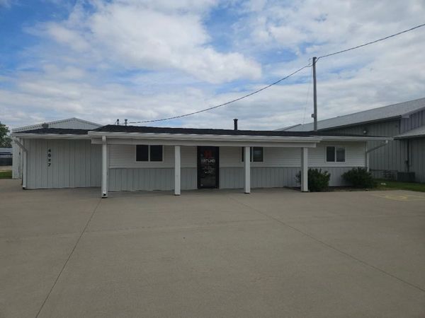4627 J Street SW, Cedar Rapids, IA 52404