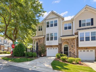 5911 Longeria, Raleigh, NC 27612