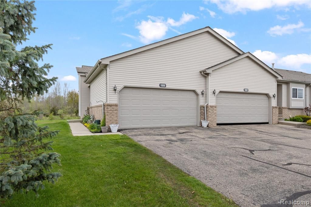 11000 Hayes Street, Mundy Township, MI 48439 Main Photo