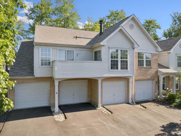 496 Mapleleaf Drive, Unit 2E, Union Twp, OH 45255