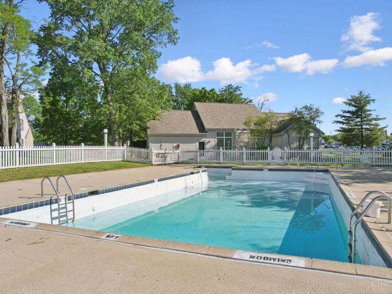 496 Mapleleaf Drive, Unit 2E, Union Twp, OH 45255 Photo 25