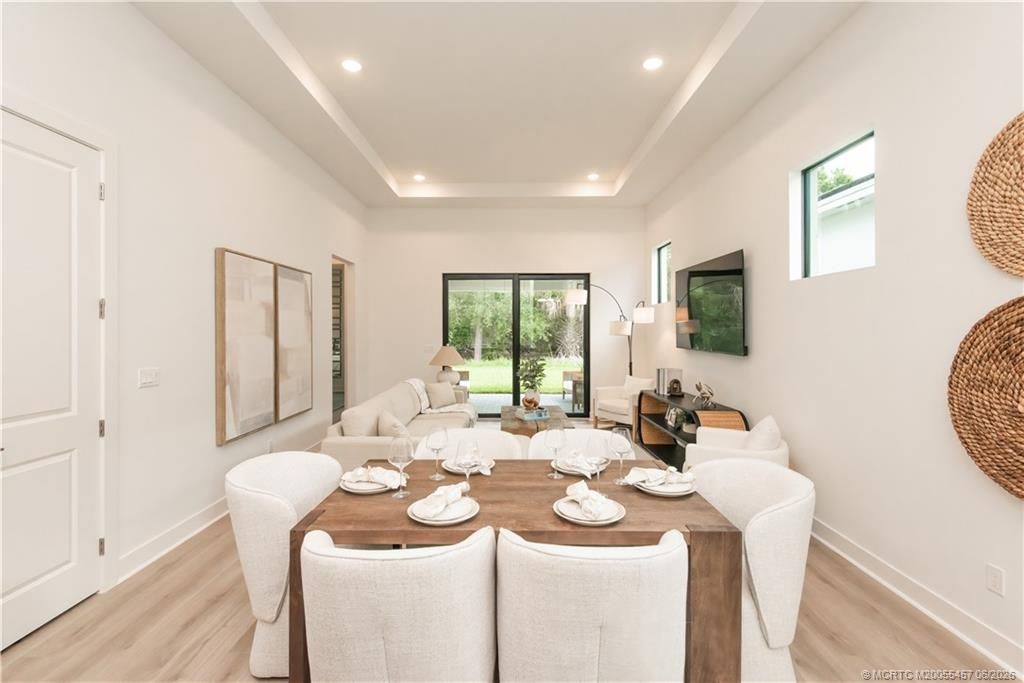 104 SE Strada Cervaro, Port Saint Lucie, FL 34952 Photo