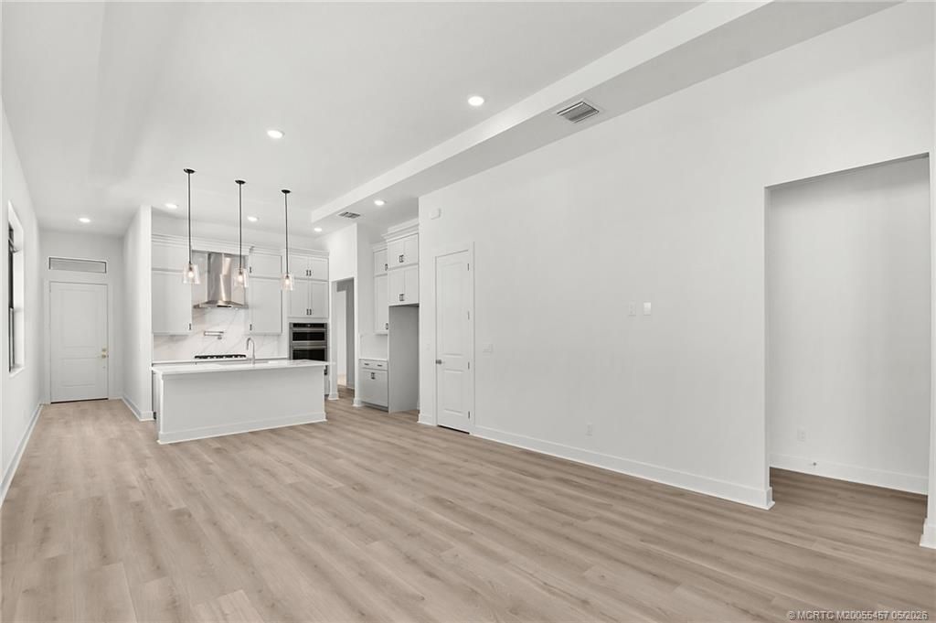 104 SE Strada Cervaro, Port Saint Lucie, FL 34952 Photo