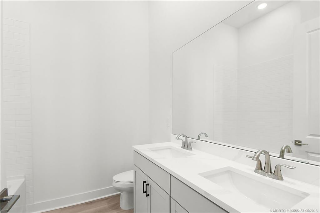 104 SE Strada Cervaro, Port Saint Lucie, FL 34952 Photo