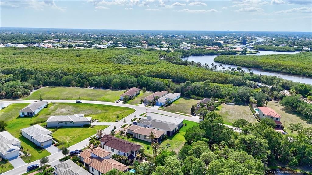 104 SE Strada Cervaro, Port Saint Lucie, FL 34952 Photo