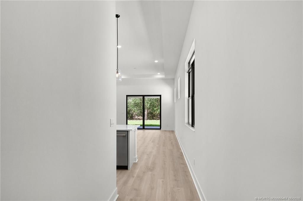 104 SE Strada Cervaro, Port Saint Lucie, FL 34952 Photo