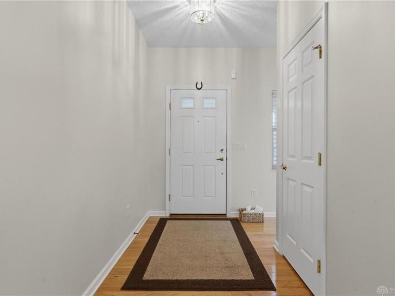 1407 Holes Creek Trace, Dayton, OH 45458 Photo 10