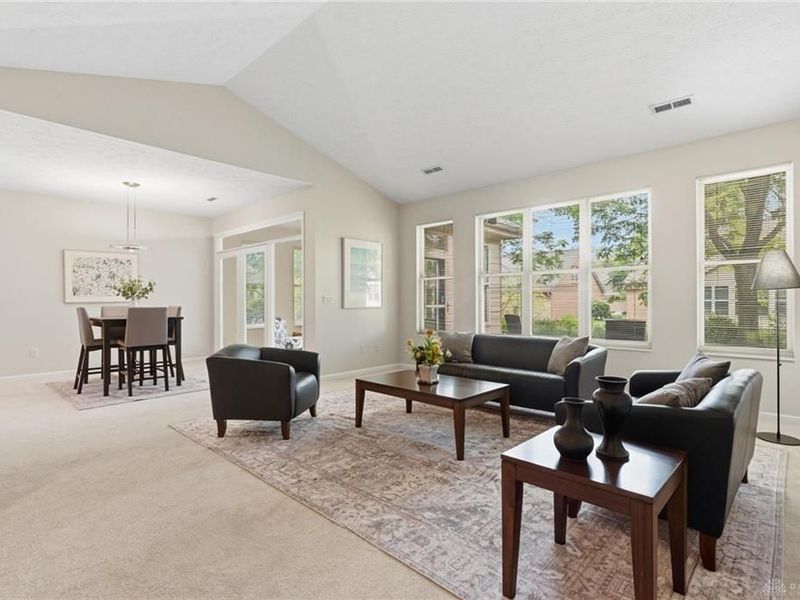 1407 Holes Creek Trace, Dayton, OH 45458 Photo 12