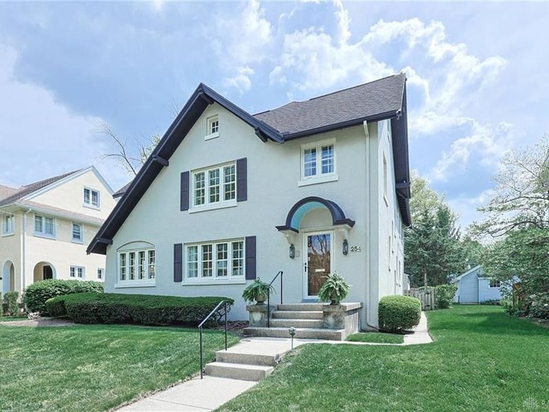 254 Volusia Avenue, Oakwood, OH 45409 Photo 2