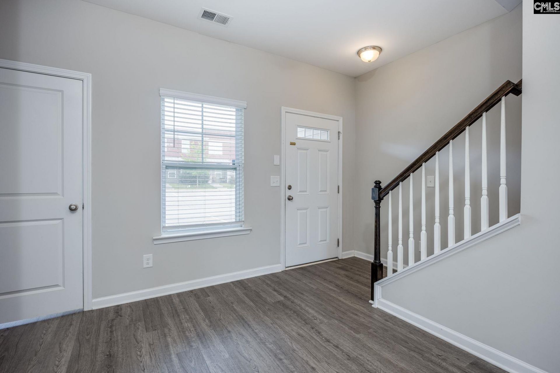 418 Angel Grove Lane  Photo 4