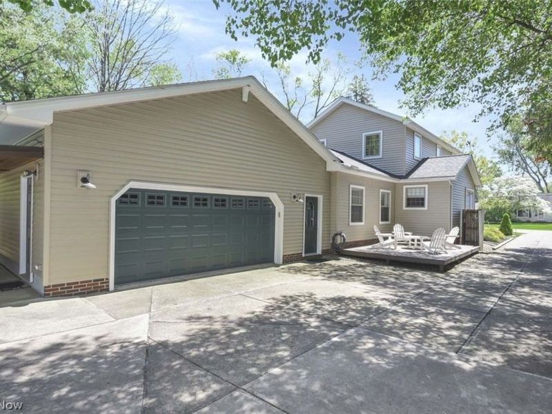 24164 Smith Avenue, Westlake, OH 44145 Photo 5