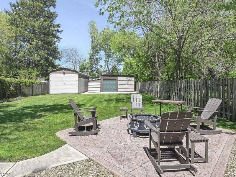 24164 Smith Avenue, Westlake, OH 44145 Photo 6