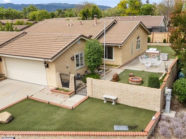 25651 Ramada, Valencia, CA 91355