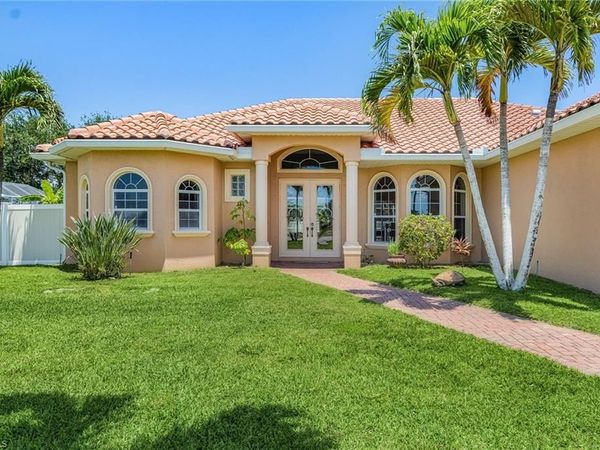 4125 Jacaranda PKWY W, CAPE CORAL, FL 33993