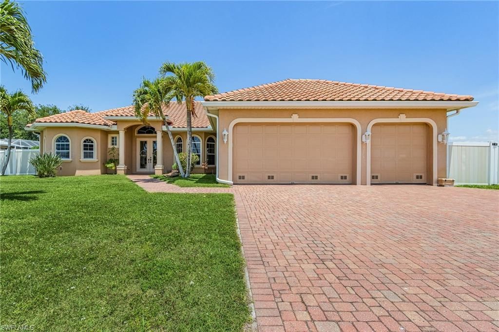 4125 Jacaranda Pkwy W, Cape Coral, FL 33993 Photo