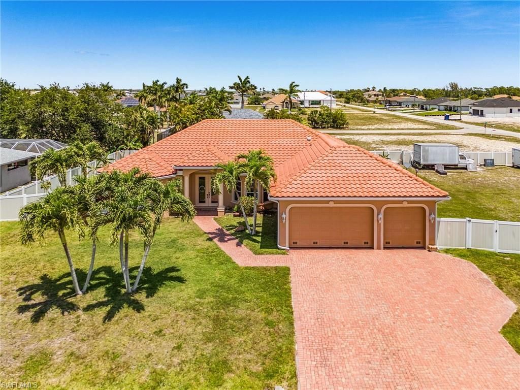 4125 Jacaranda Pkwy W, Cape Coral, FL 33993 Photo