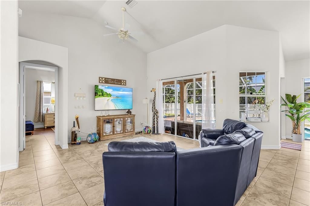4125 Jacaranda Pkwy W, Cape Coral, FL 33993 Photo