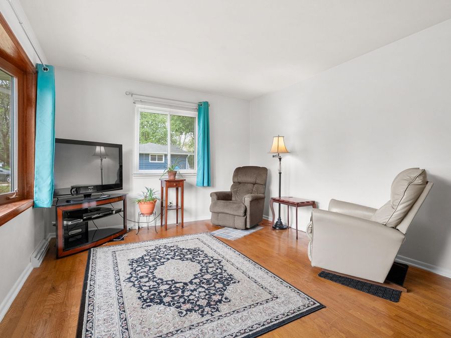 Property Image 6