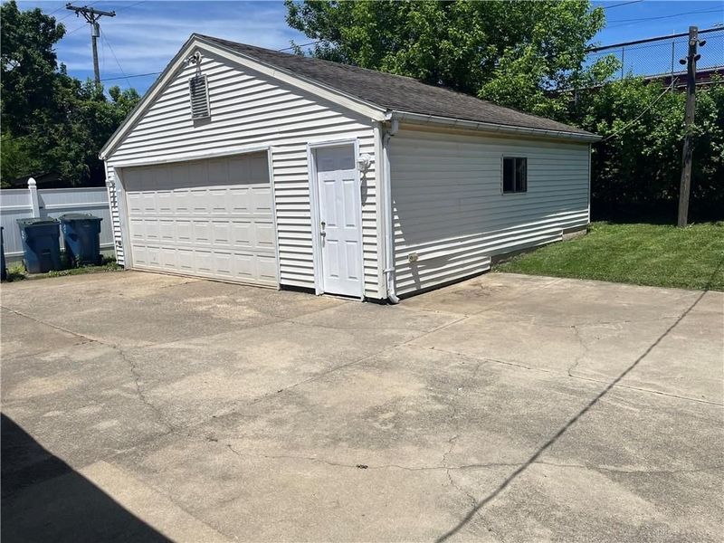 4957 Chesham Drive, Dayton, OH 45424 Photo 25