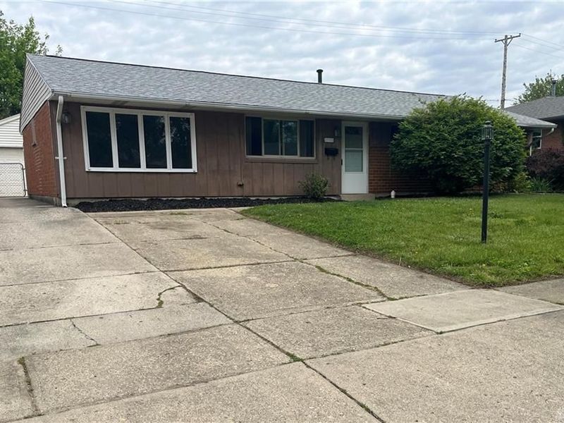 4957 Chesham Drive, Dayton, OH 45424 Photo 27