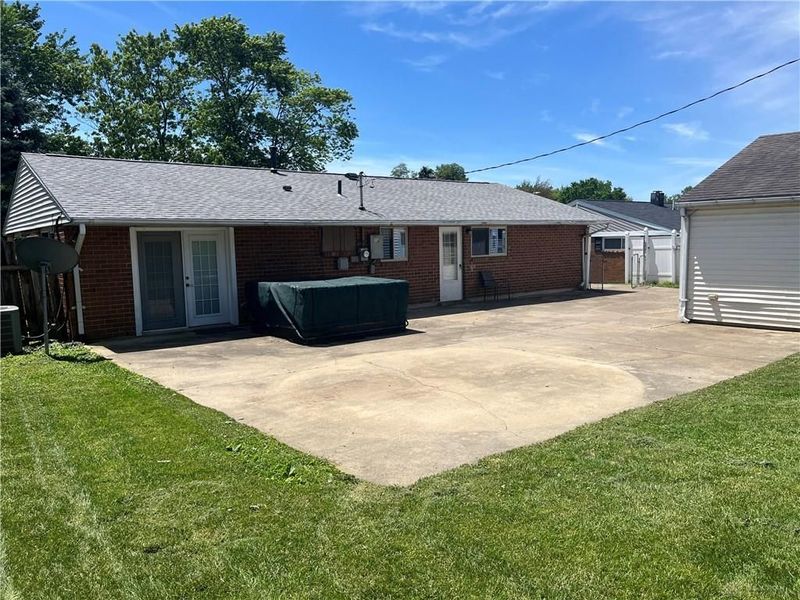 4957 Chesham Drive, Dayton, OH 45424 Photo 33