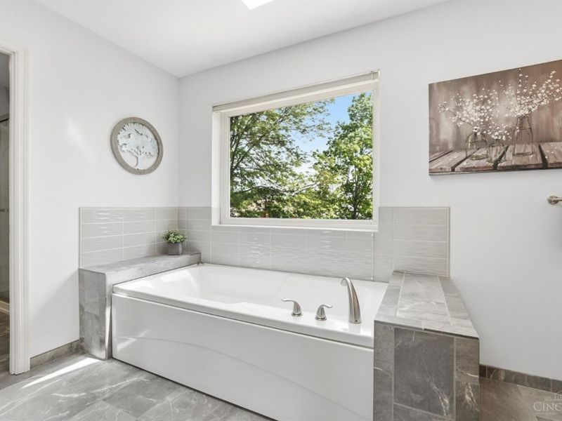 8302 Miranda Place, West Chester, OH 45069 Photo 22